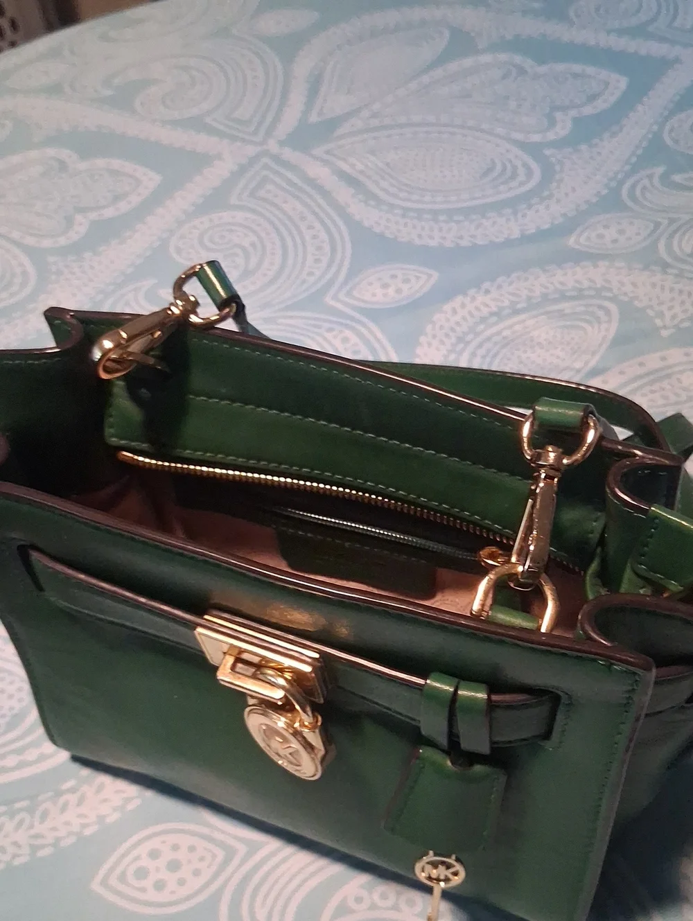 Michael Kors Emerald Green Leather Small Satchel w/Goldtone Lock & Key  (NWOT)